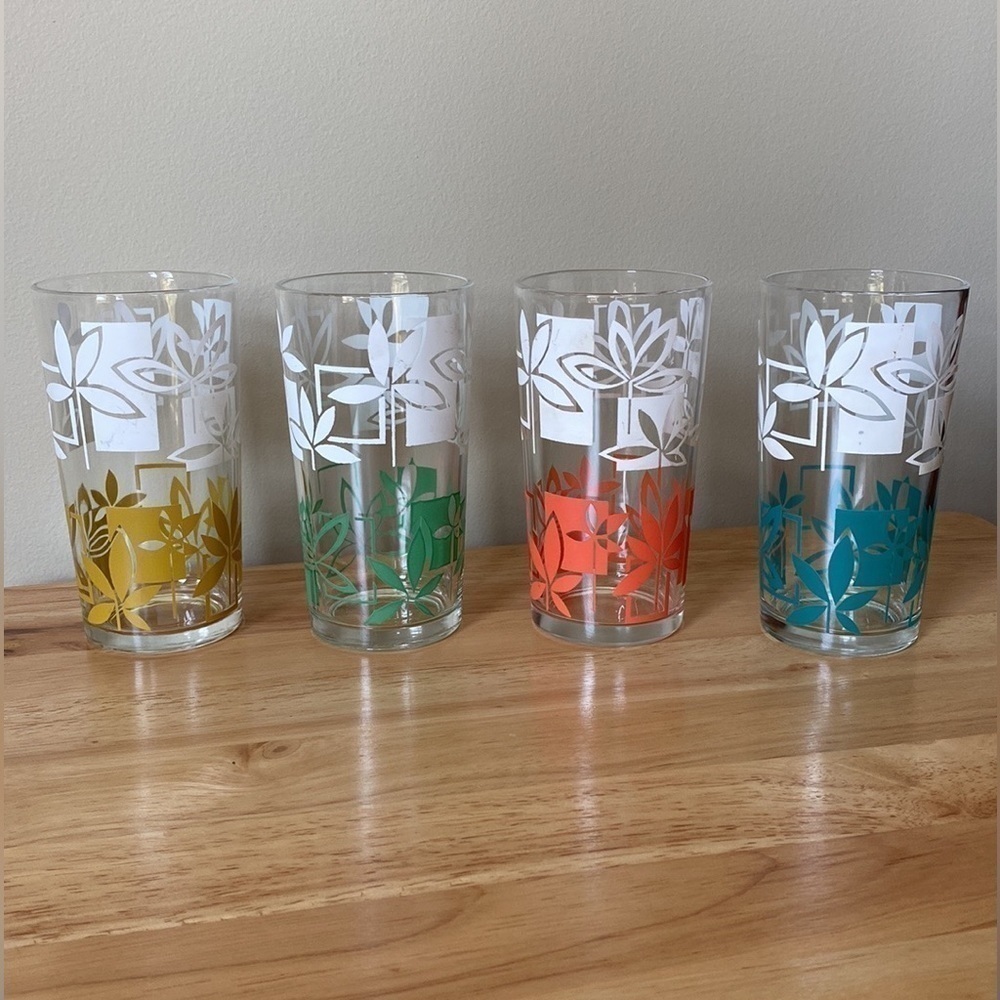 4 VINTAGE~REPLACEMENT TEA GLASSES~1~GOLD~GREEN~RED~TEAL~ALL WHITE FLORAL~G13